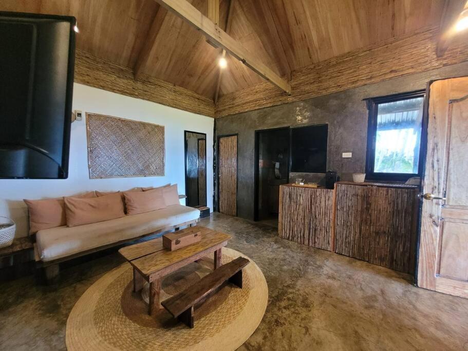 Tarzans House Villa General Luna  Luaran gambar