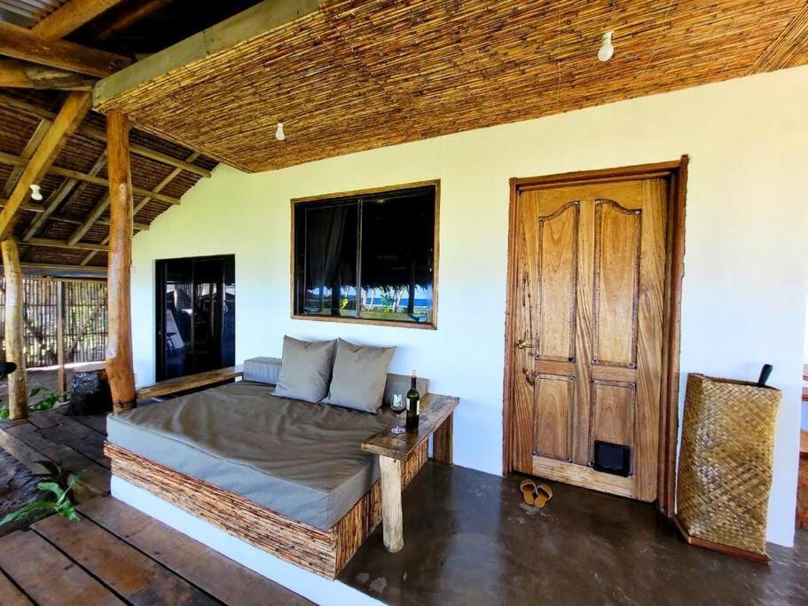 Tarzans House Villa General Luna  Luaran gambar
