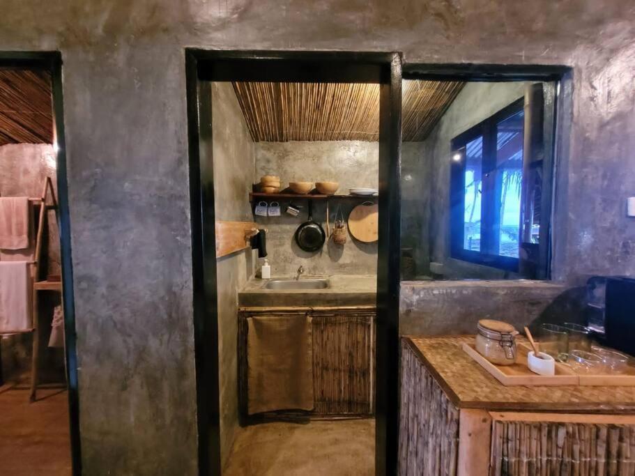 Tarzans House Villa General Luna  Luaran gambar